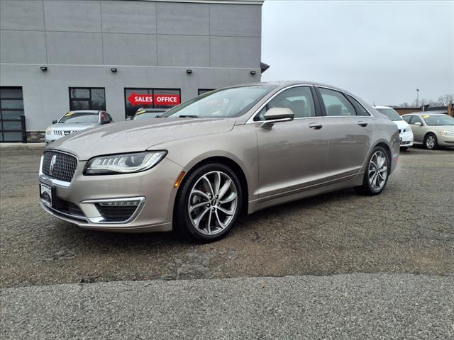 2019 Lincoln MKZ Reserve I photo 3