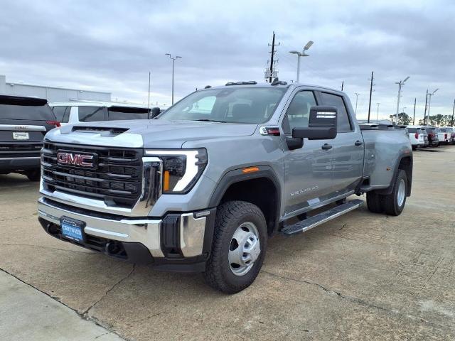 2024 GMC Sierra 3500 HD Vehicle Photo in ROSENBERG, TX 77471-5675