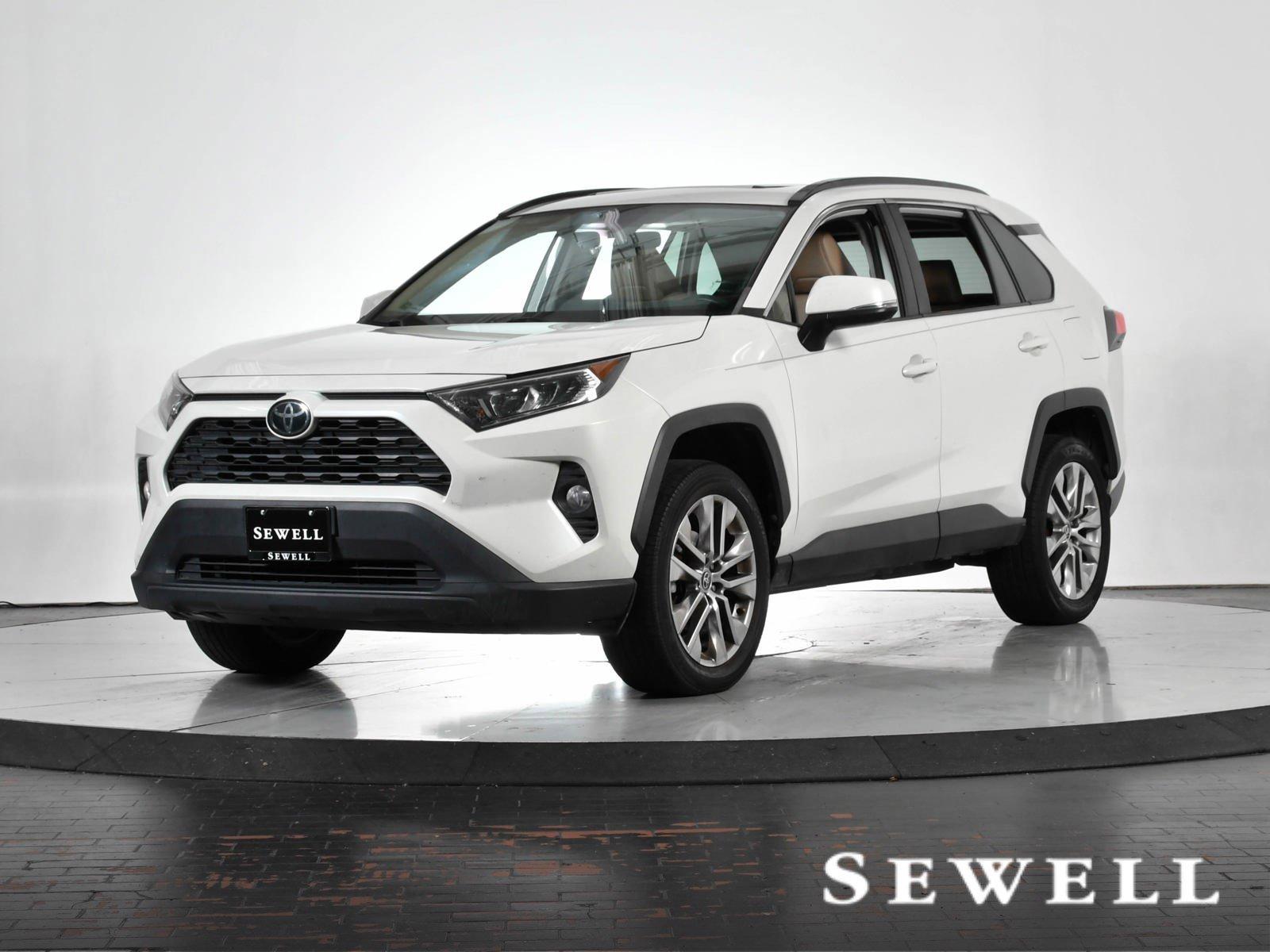 2021 Toyota RAV4 Vehicle Photo in DALLAS, TX 75235