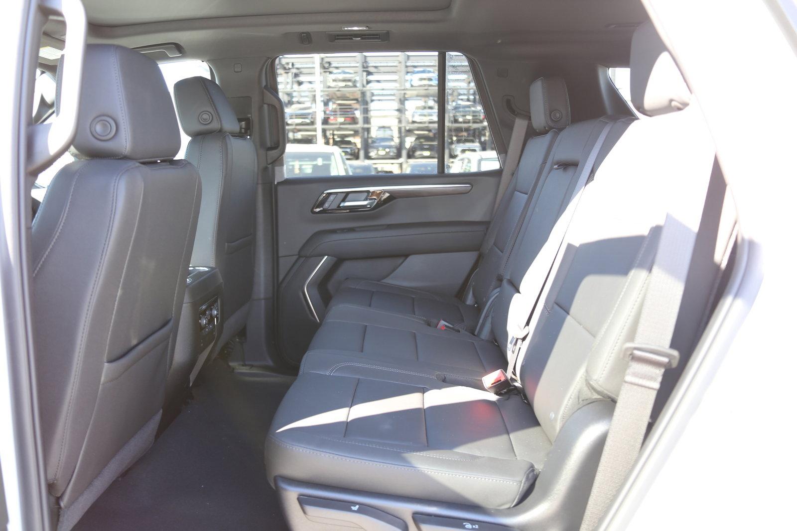 2025 Chevrolet Tahoe Vehicle Photo in LOS ANGELES, CA 90007-3794