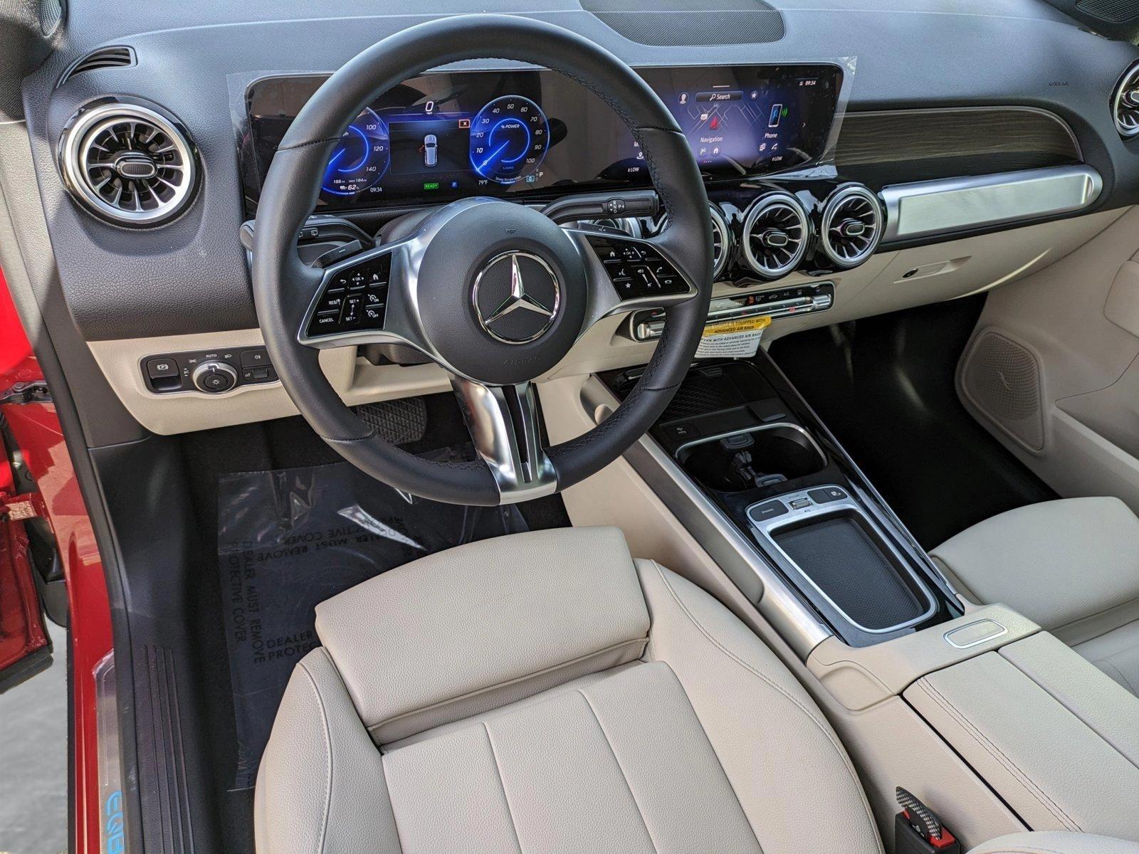 2024 Mercedes-Benz EQB Vehicle Photo in Coconut Creek, FL 33073