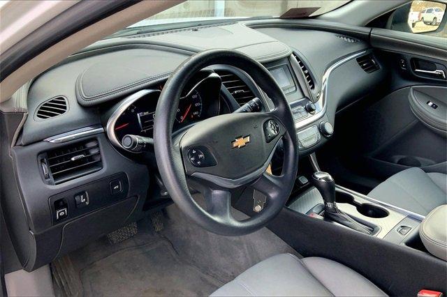 2016 Chevrolet Impala Vehicle Photo in KANSAS CITY, MO 64114-4502