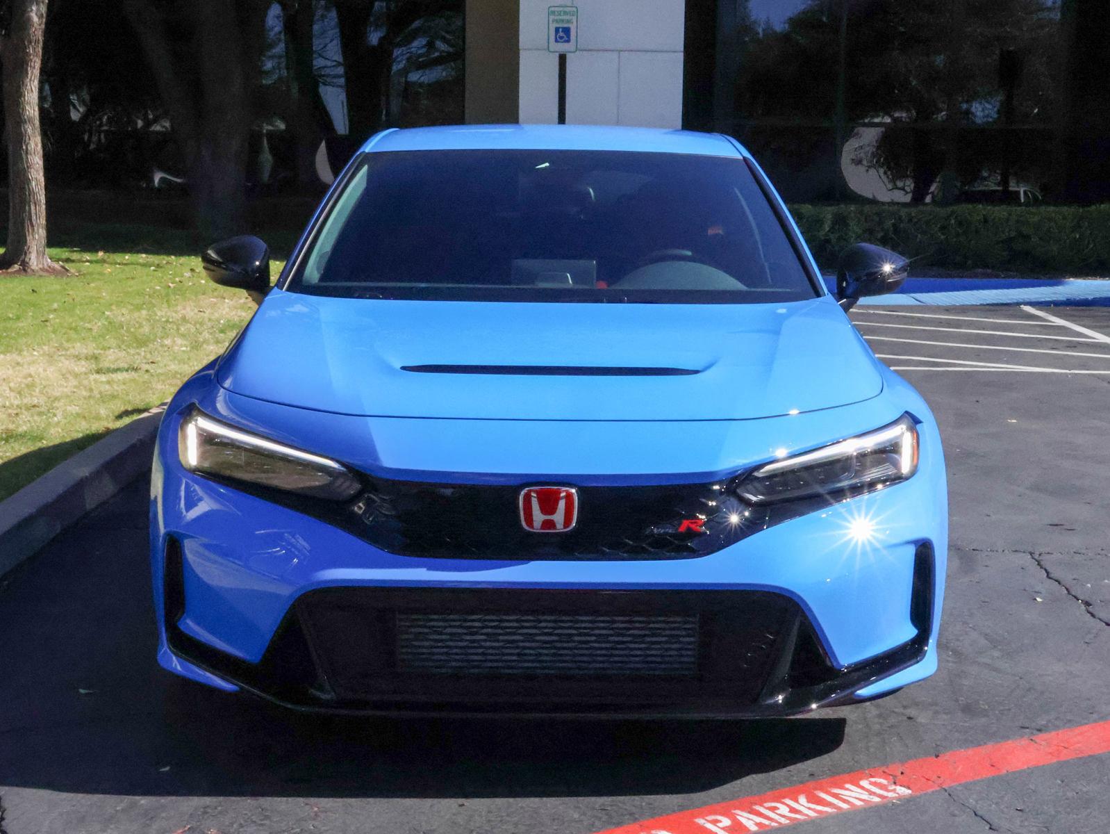 2024 Honda Civic Type R Vehicle Photo in DALLAS, TX 75209-3095