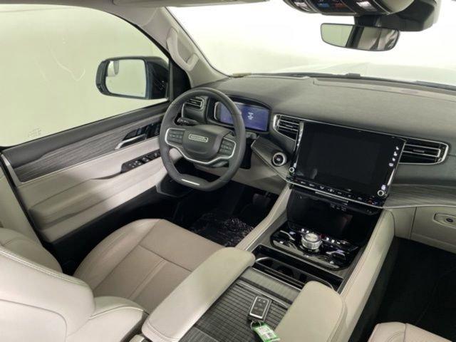 2023 Jeep Wagoneer L Vehicle Photo in PHOENIX, AZ 85014-3381