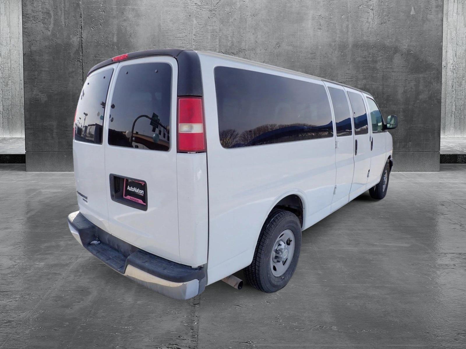 2008 Chevrolet Express Passenger Vehicle Photo in DENVER, CO 80221-3610