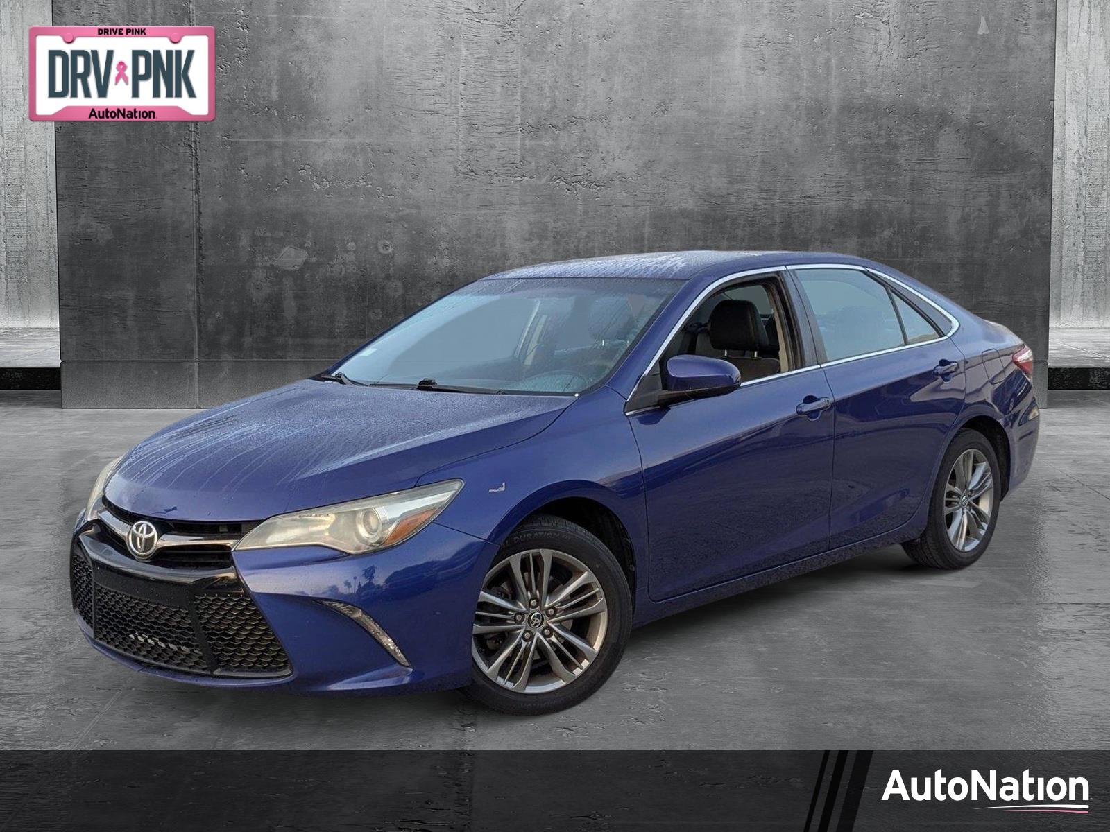 2016 Toyota Camry Vehicle Photo in PEMBROKE PINES, FL 33024-6534