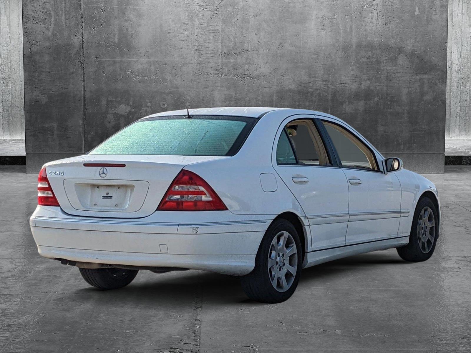 2005 Mercedes-Benz C-Class Vehicle Photo in Davie, FL 33331