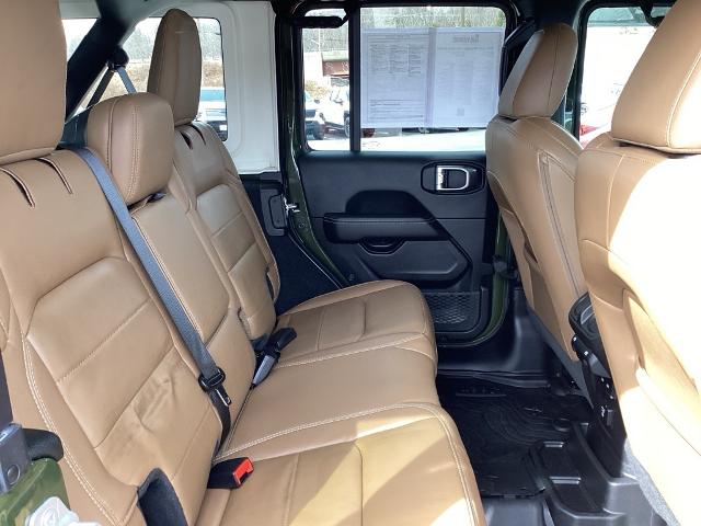2021 Jeep Wrangler Vehicle Photo in Gardner, MA 01440