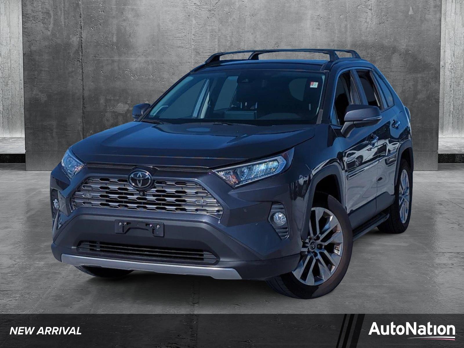 2019 Toyota RAV4 Vehicle Photo in Ft. Myers, FL 33907
