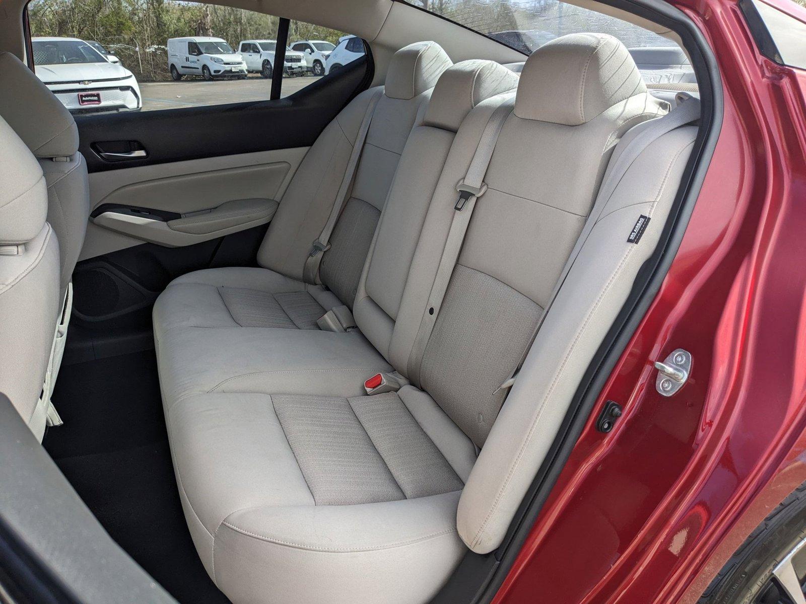 2019 Nissan Altima Vehicle Photo in HOUSTON, TX 77034-5009