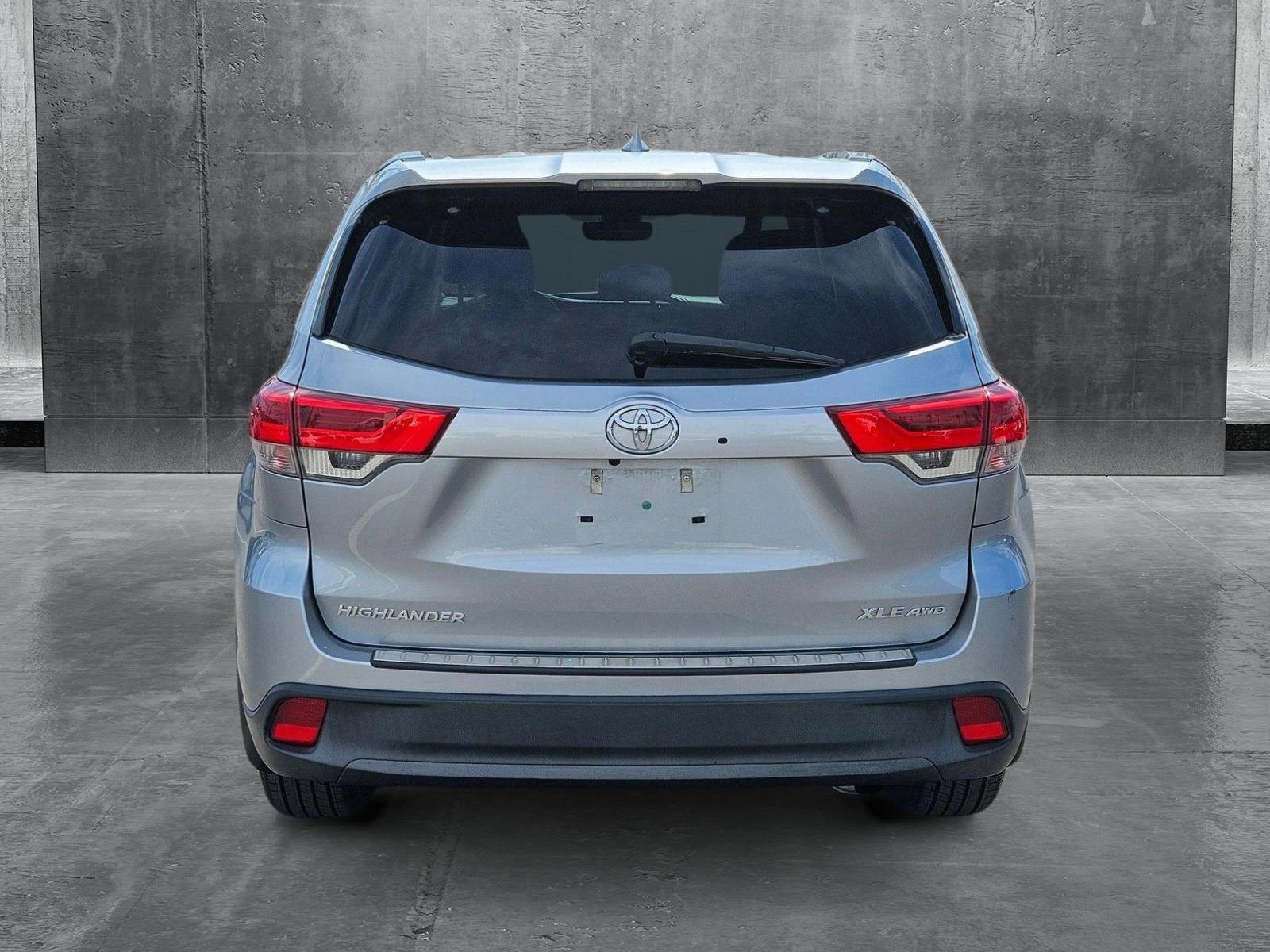 2018 Toyota Highlander Vehicle Photo in HENDERSON, NV 89014-6702