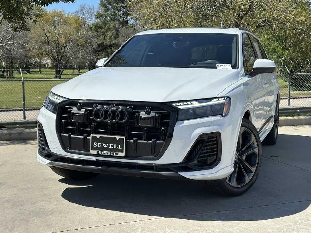 2025 Audi Q7 Vehicle Photo in HOUSTON, TX 77090