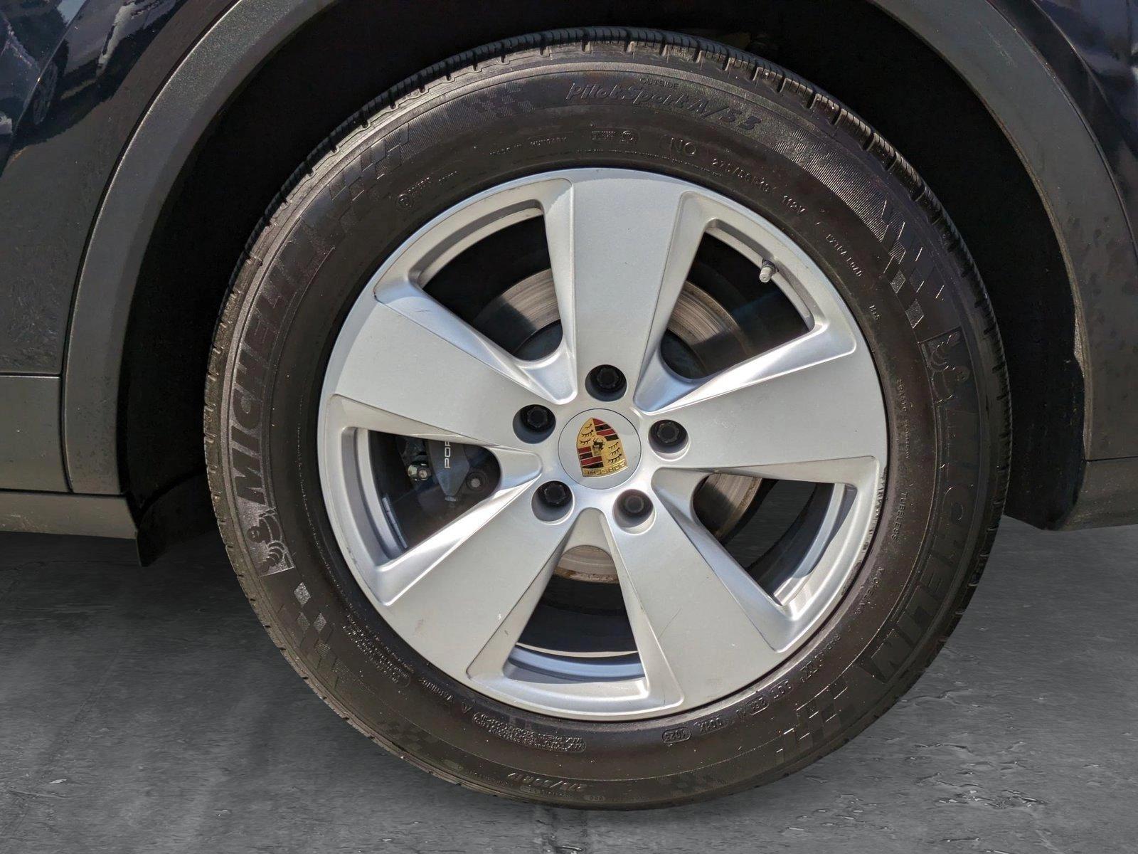 2020 Porsche Cayenne Vehicle Photo in Bethesda, MD 20852