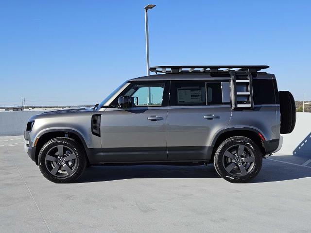 2025 Defender Vehicle Photo in AUSTIN, TX 78717