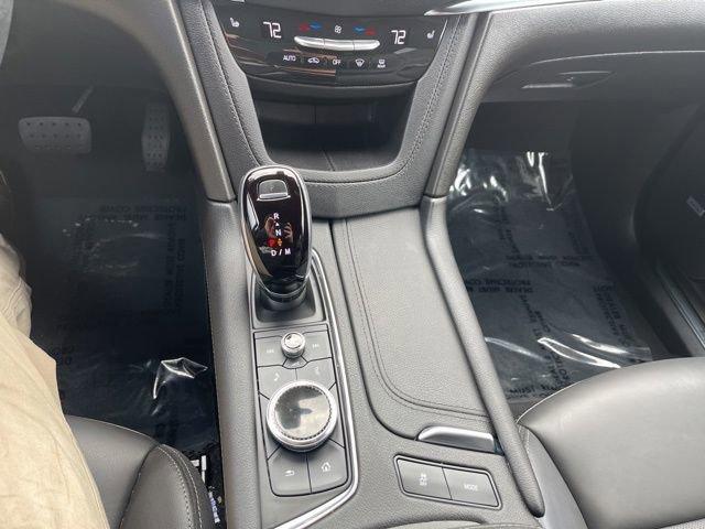 2022 Cadillac XT5 Vehicle Photo in MEDINA, OH 44256-9631