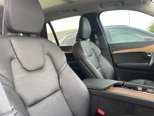 2022 Volvo XC90 Vehicle Photo in Grapevine, TX 76051