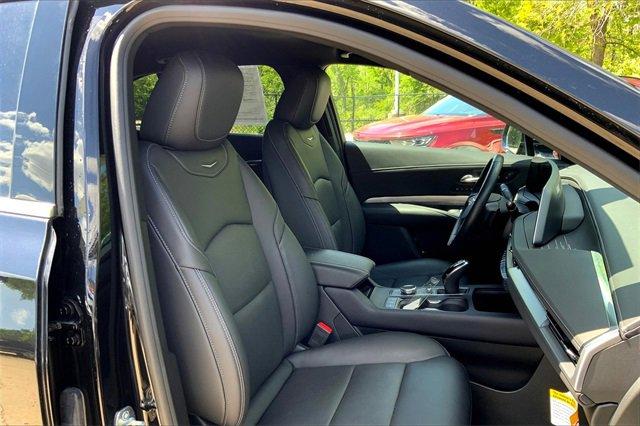 2024 Cadillac XT4 Vehicle Photo in KANSAS CITY, MO 64114-4545