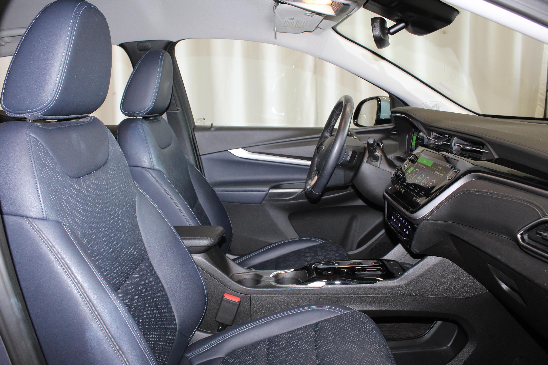 2022 Chevrolet Bolt EUV Vehicle Photo in NORTHAMPTON, MA 01060-1120