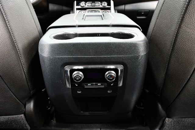 2023 GMC Yukon XL Vehicle Photo in DALLAS, TX 75235