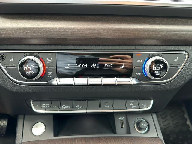 2025 Audi Q5 Vehicle Photo in HOUSTON, TX 77090