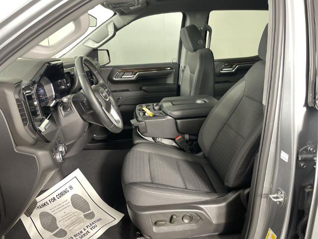 2024 GMC Sierra 1500 Vehicle Photo in GILBERT, AZ 85297-0402
