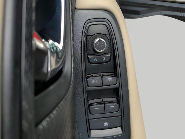 2025 Subaru Outback Vehicle Photo in Green Bay, WI 54304