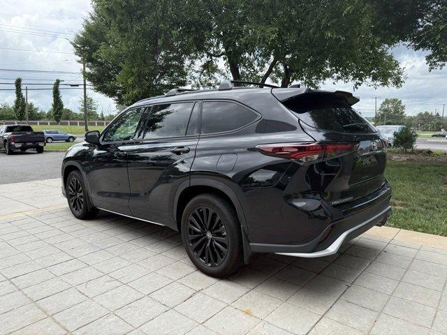 2024 Toyota Highlander Vehicle Photo in Flemington, NJ 08822