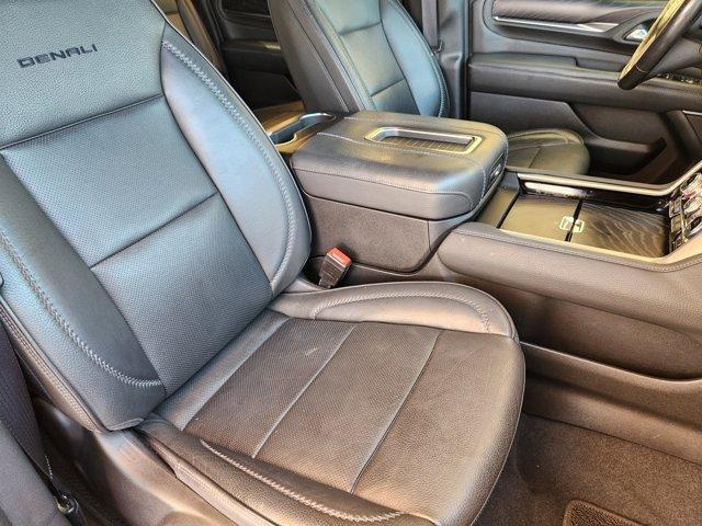 2021 GMC Yukon XL Vehicle Photo in Decatur, TX 76234