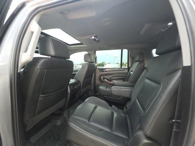 2020 Chevrolet Suburban Vehicle Photo in ENGLEWOOD, CO 80113-6708