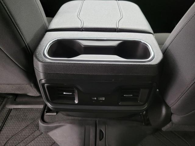 2024 Chevrolet Silverado 1500 Vehicle Photo in NEENAH, WI 54956-2243