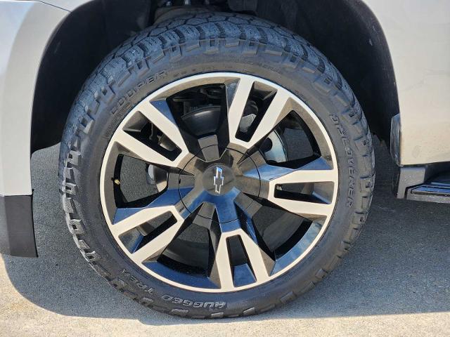 2019 Chevrolet Tahoe Vehicle Photo in DENTON, TX 76210-9321
