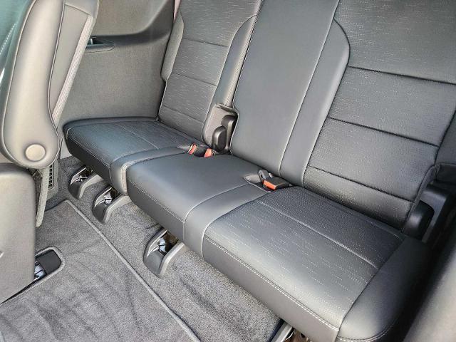 2025 Buick Enclave Vehicle Photo in DENTON, TX 76210-9321