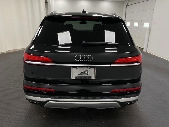 2025 Audi Q7 Vehicle Photo in Appleton, WI 54913