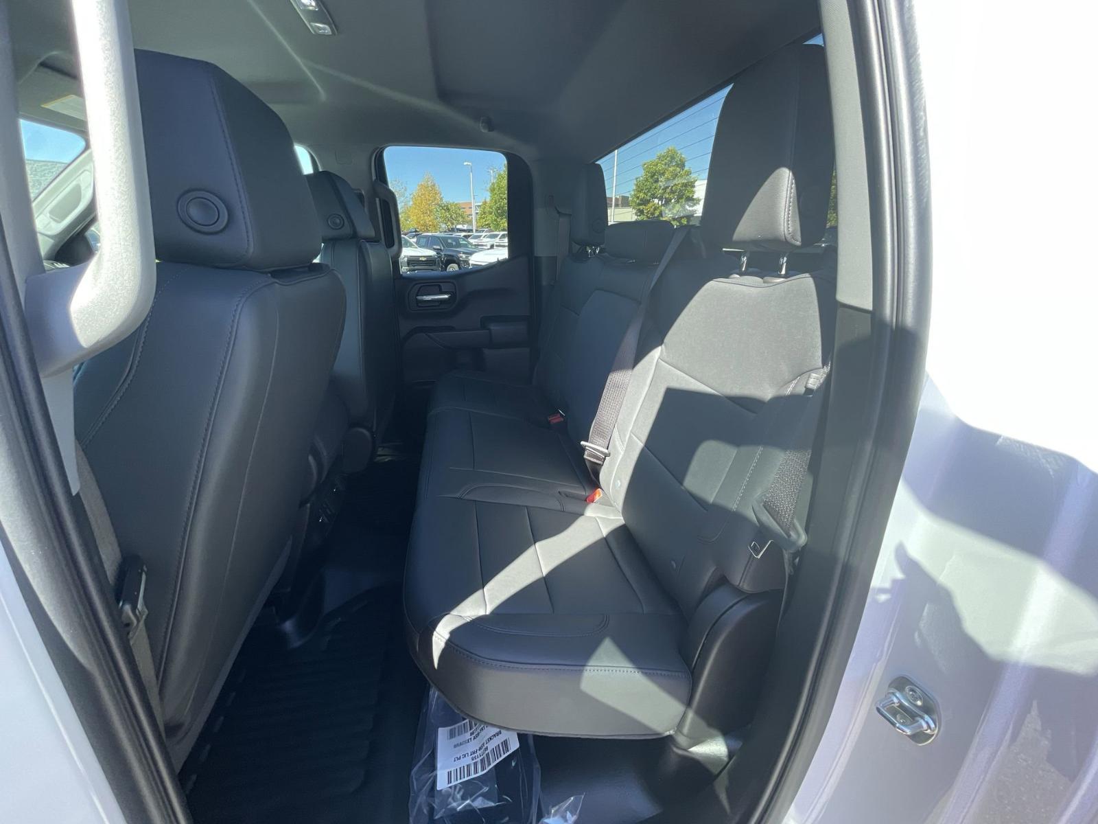 2025 Chevrolet Silverado 1500 Vehicle Photo in BENTONVILLE, AR 72712-4322