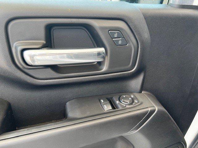 2024 GMC Sierra 2500 HD Vehicle Photo in TOPEKA, KS 66609-0000
