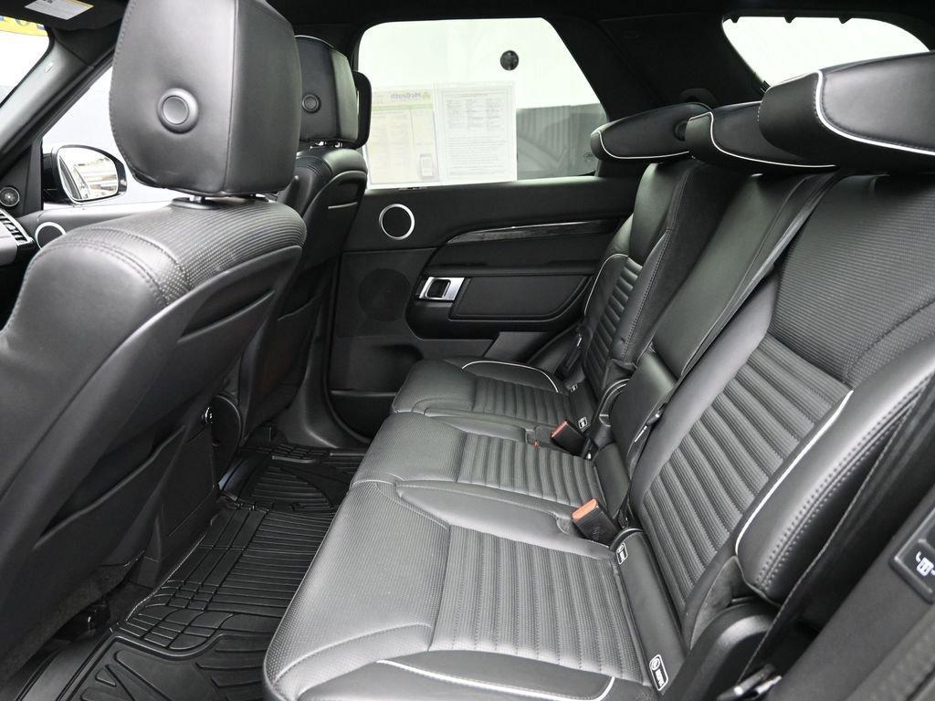 2019 Discovery Vehicle Photo in Marion, IA 52302
