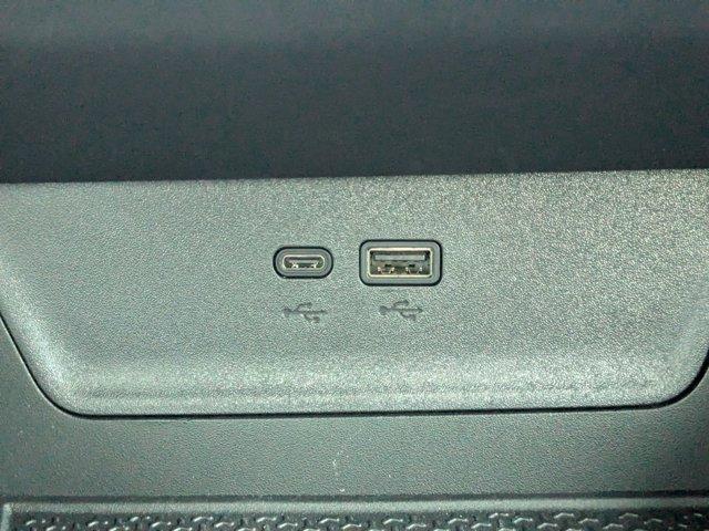 2025 Chevrolet Equinox Vehicle Photo in BRUNSWICK, GA 31525-1881