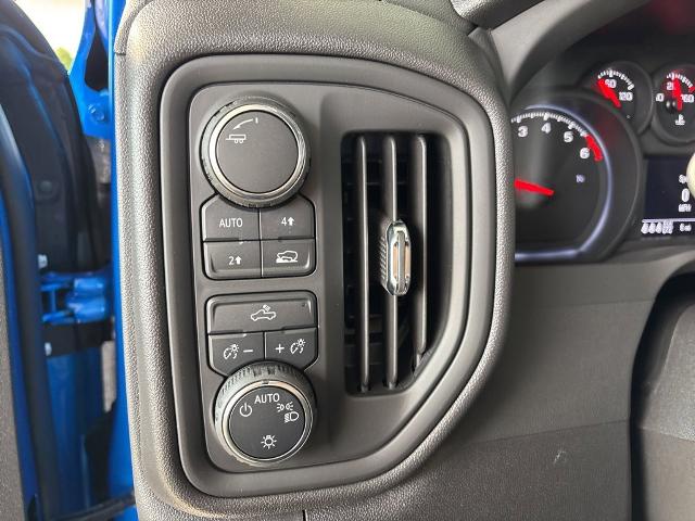 2025 Chevrolet Silverado 1500 Vehicle Photo in MANHATTAN, KS 66502-5036