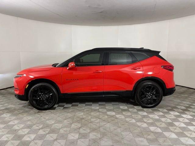 2025 Chevrolet Blazer Vehicle Photo in PHOENIX, AZ 85014-3381