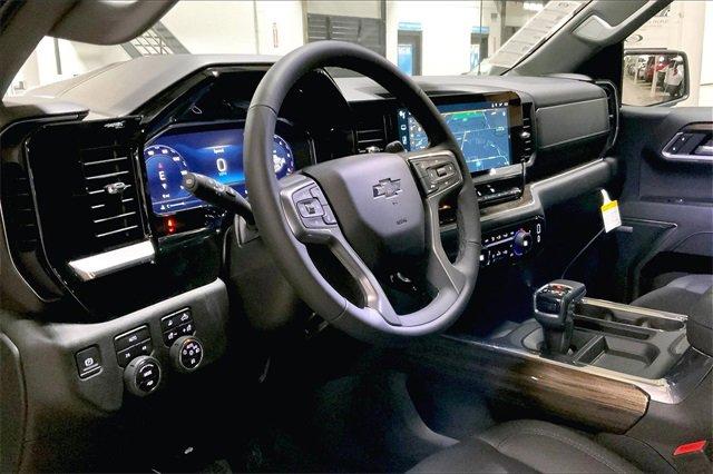 2025 Chevrolet Silverado 1500 Vehicle Photo in KANSAS CITY, MO 64114-4502