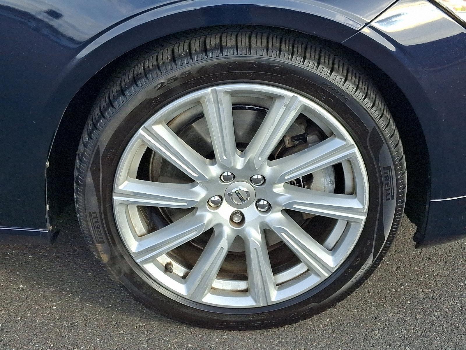 2017 Volvo S90 Vehicle Photo in Trevose, PA 19053
