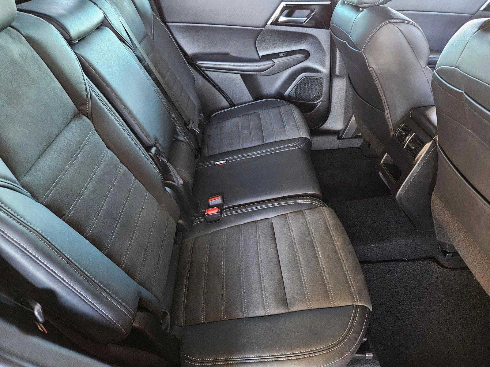 2023 Mitsubishi Outlander Vehicle Photo in Henderson, NV 89014