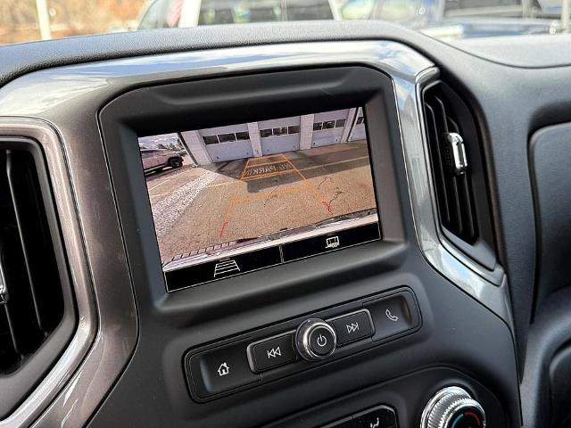 2025 GMC Sierra 3500HD Vehicle Photo in CHICOPEE, MA 01020-5001