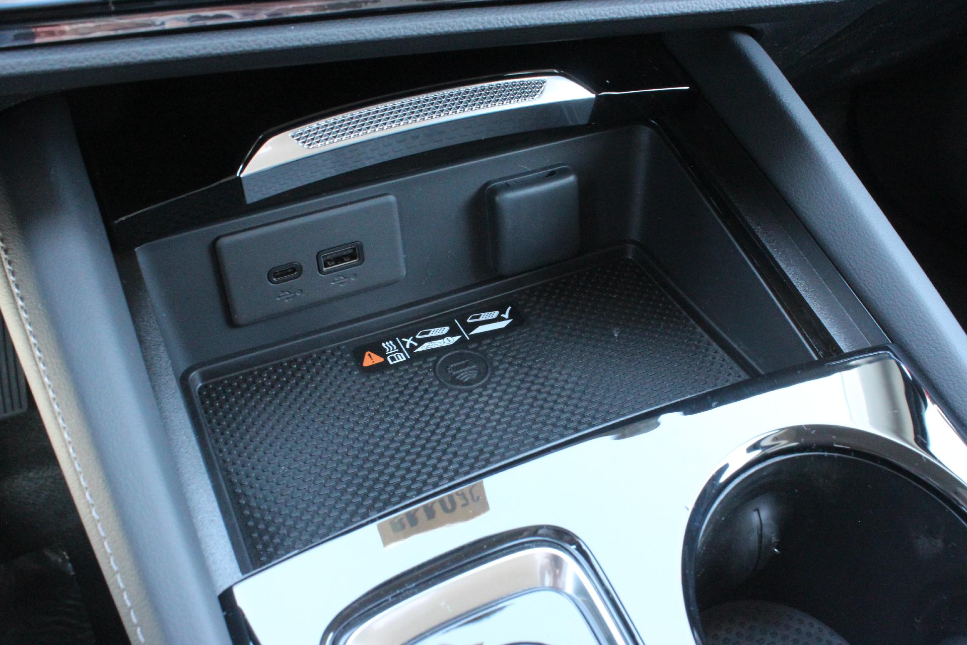 2025 Buick Envision Vehicle Photo in AURORA, CO 80012-4011