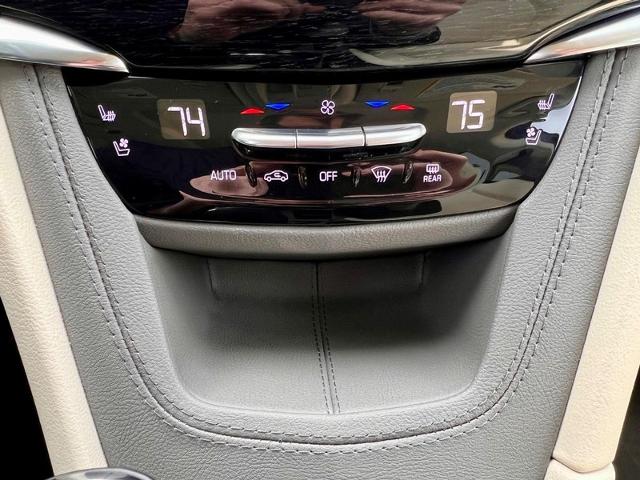2023 Cadillac XT6 Vehicle Photo in EFFINGHAM, IL 62401-2832