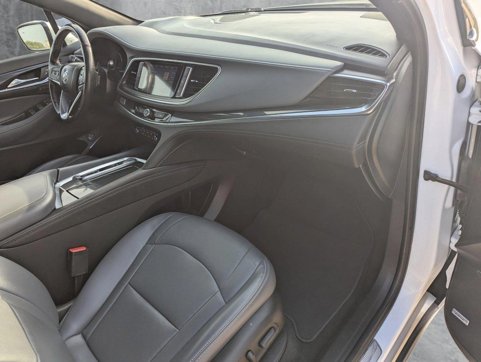 2022 Buick Enclave Vehicle Photo in CORPUS CHRISTI, TX 78412-4902