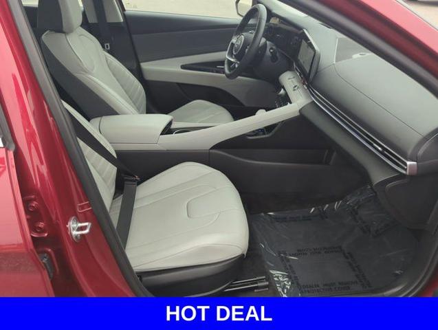 2023 Hyundai ELANTRA Vehicle Photo in Merrillville, IN 46410