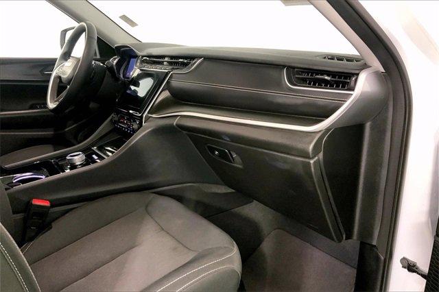 2023 Jeep Grand Cherokee L Vehicle Photo in INDEPENDENCE, MO 64055-1314
