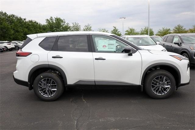 2025 Nissan Rogue Vehicle Photo in Hazelwood, MO 63042