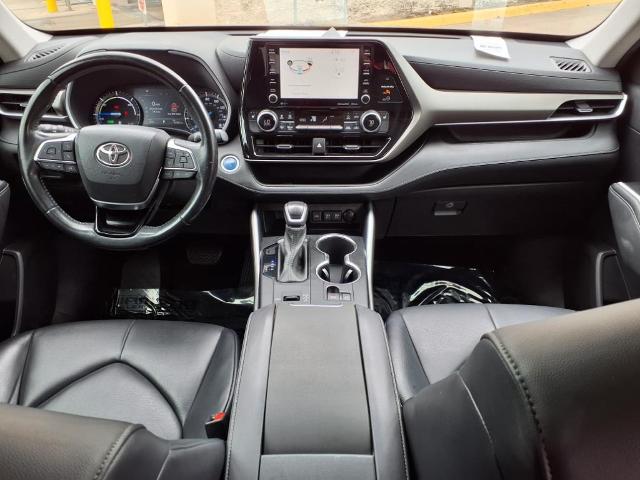 2021 Toyota Highlander Vehicle Photo in Tampa, FL 33612